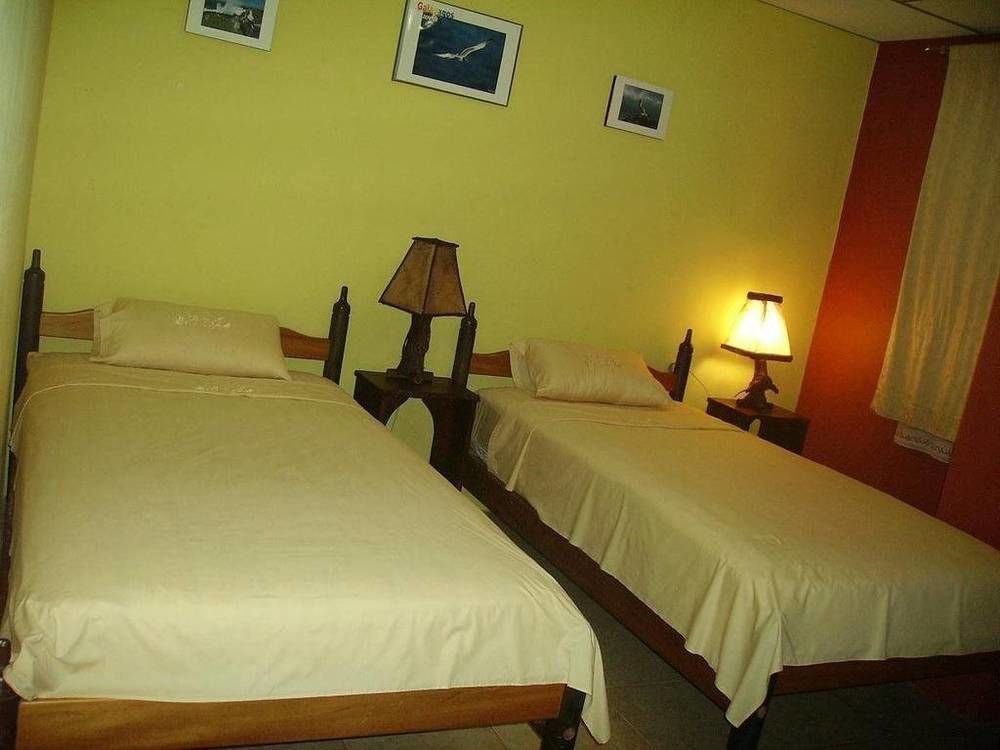 Maytenus Galapagos Puerto Ayora  Εξωτερικό φωτογραφία
