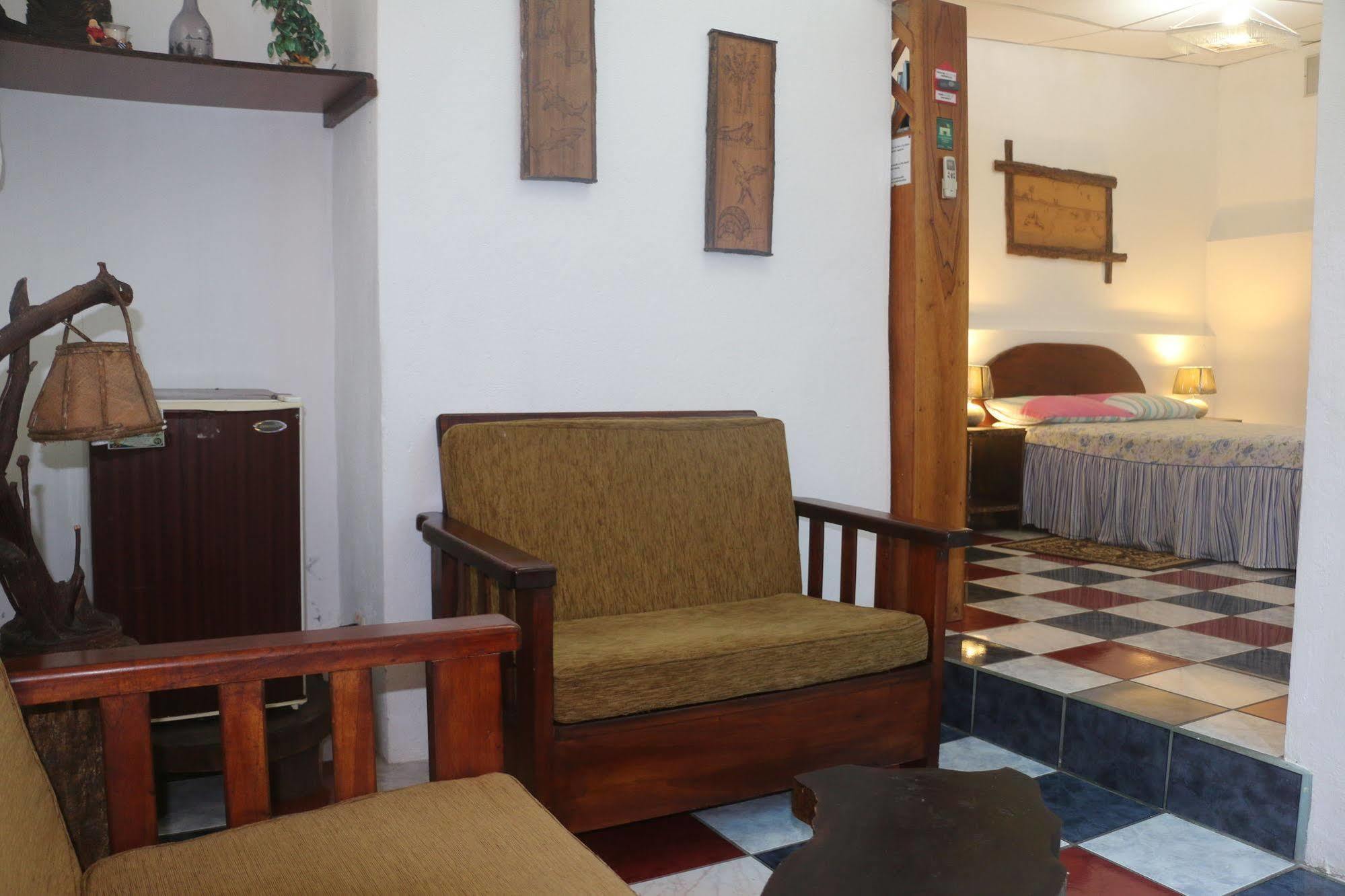Maytenus Galapagos Puerto Ayora  Εξωτερικό φωτογραφία