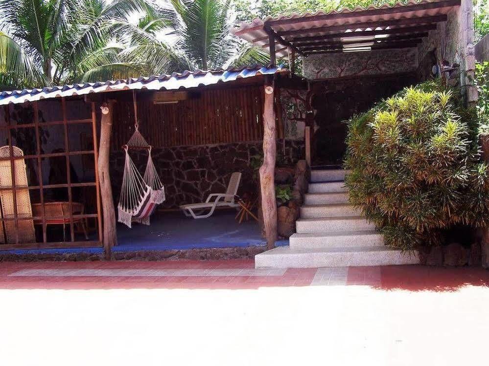 Maytenus Galapagos Puerto Ayora  Εξωτερικό φωτογραφία