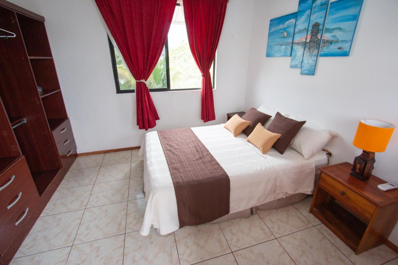 Maytenus Galapagos Puerto Ayora  Εξωτερικό φωτογραφία