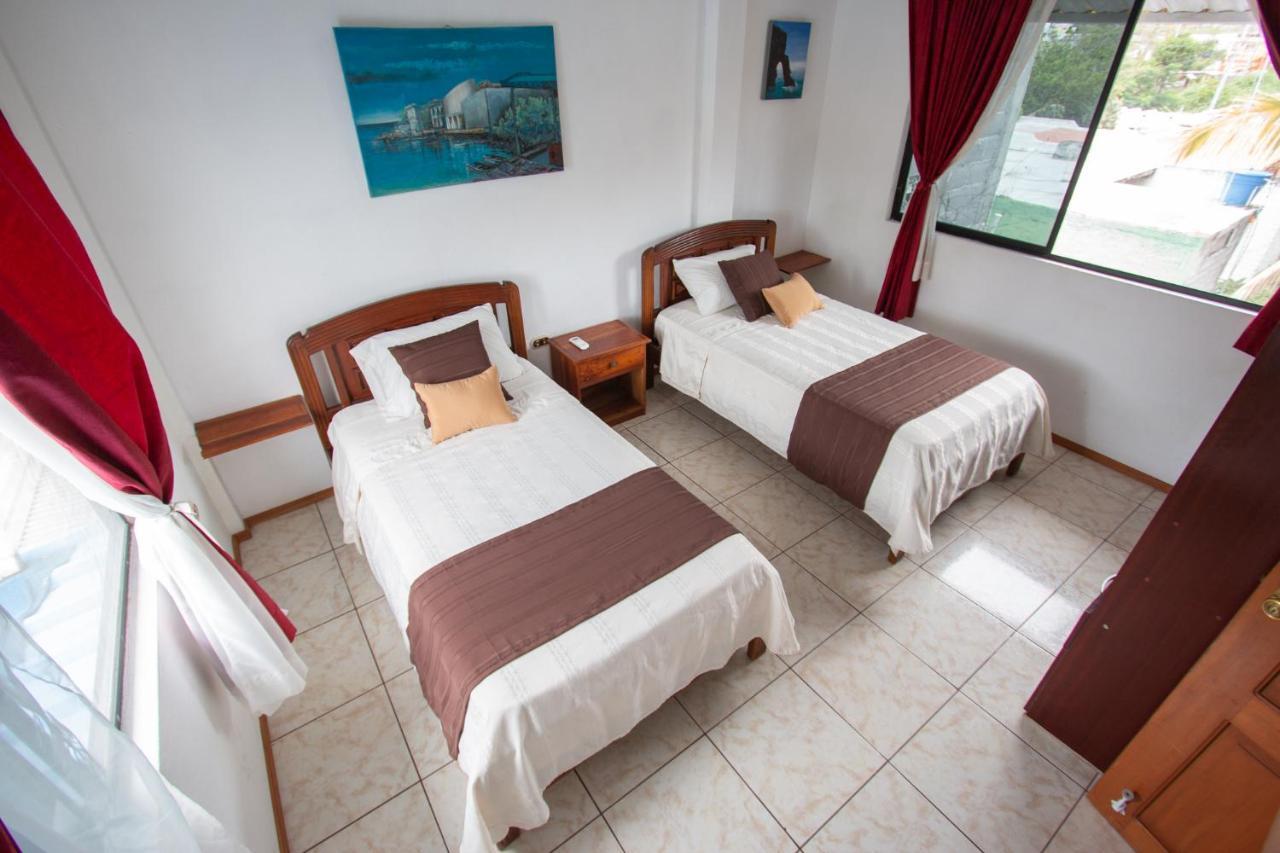 Maytenus Galapagos Puerto Ayora  Εξωτερικό φωτογραφία
